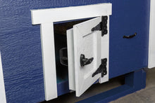 Load image into Gallery viewer, Large Chicken Coop - Up to 15 Chickens