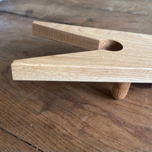 Load image into Gallery viewer, English Boot Jack - White Oak
