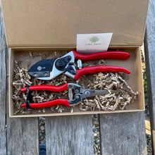 Load image into Gallery viewer, Garden Gift Box - Pruner Set