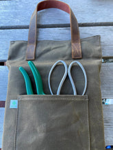 Load image into Gallery viewer, Garden Kneeler Pad - Waxed Canvas Garden Pad