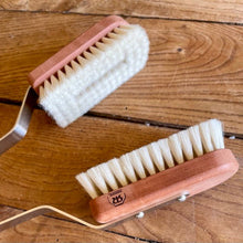Load image into Gallery viewer, Indoor Plant Dust Brush - Unique Gift