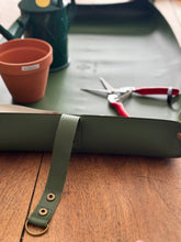 Load image into Gallery viewer, Potting Mat - Waterproof For Tidy Gardening