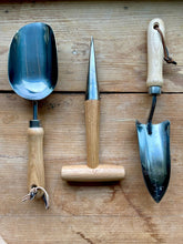 Load image into Gallery viewer, Seed & Bulb Planter's Tool Set - 3 Tools for Planting