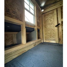 Load image into Gallery viewer, Medium Chicken Coop - Up to 10 Chickens