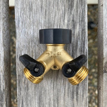 Load image into Gallery viewer, Two-way Brass Garden Hose Splitter