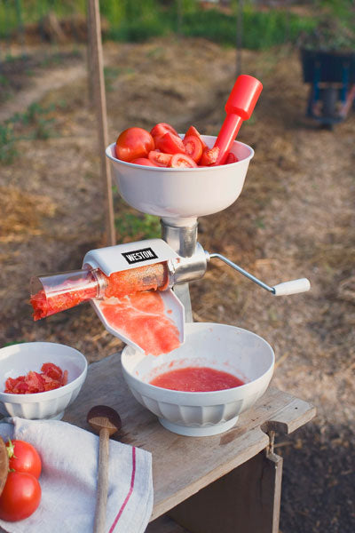 Weston Deluxe Electric Tomato Strainer and Sauce Maker