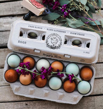 Load image into Gallery viewer, Henlay Blank Stamping Egg Cartons — 25, 90, or 250
