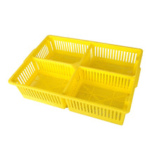 Load image into Gallery viewer, Large Chick Basket - 4 Section (4x25 Chicks)
