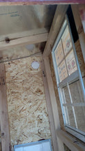 Load image into Gallery viewer, Small Chicken Coop - Up to 5 Chickens
