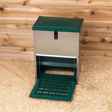 Load image into Gallery viewer, Feedomatic Automatic Treadle Feeder
