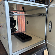 Load image into Gallery viewer, Queen Bee Incubator for Langstroth Frames
