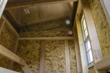 Load image into Gallery viewer, Large Chicken Coop - Up to 15 Chickens
