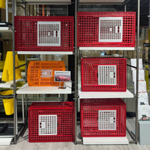 Load image into Gallery viewer, Transport Coop (Large) 3 Door - Chicken
