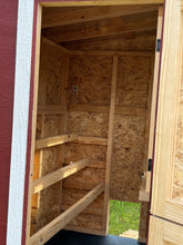 Load image into Gallery viewer, Walk-In Chicken Coop - Up to 18 Chickens
