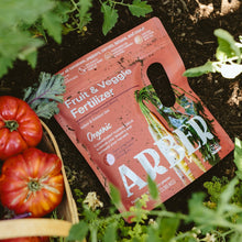 Load image into Gallery viewer, Organic Fruit &amp; Veggie Fertilizer
